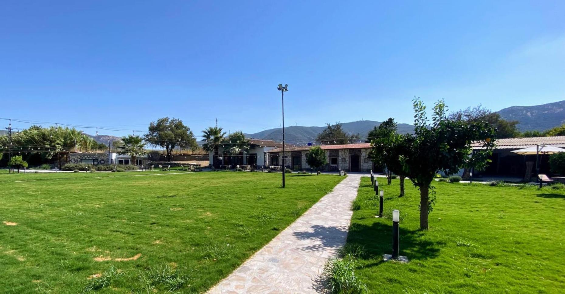 Erdem Ciftligi/ Ephesus Arena Apartment Selcuk Exterior photo